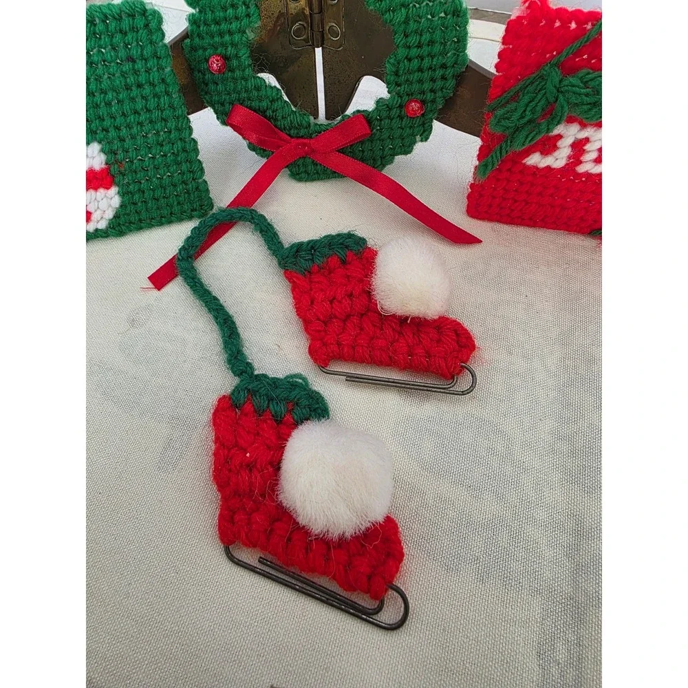 Vintage Christmas Ornaments Handmade Needlepoint Wreath Candy Cane Ice Skates‎